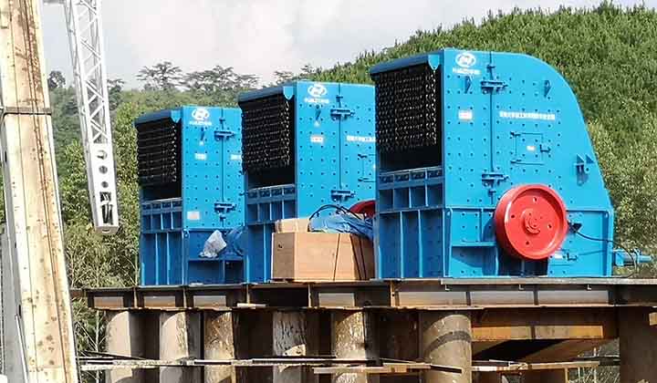 反擊式破碎機(jī)與錘式破碎機(jī)產(chǎn)品特點(diǎn)對(duì)比