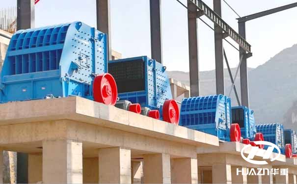 反擊式破碎機(jī)