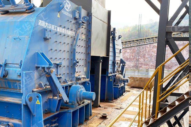 FPY反擊破碎機(jī)