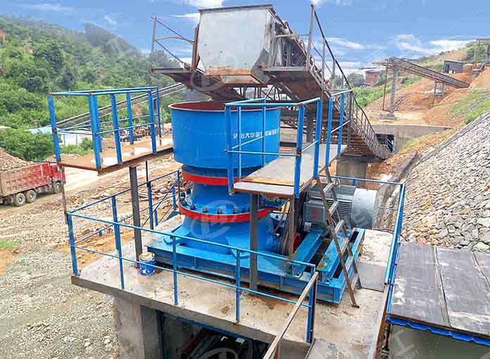 圓錐破碎機應用及特點