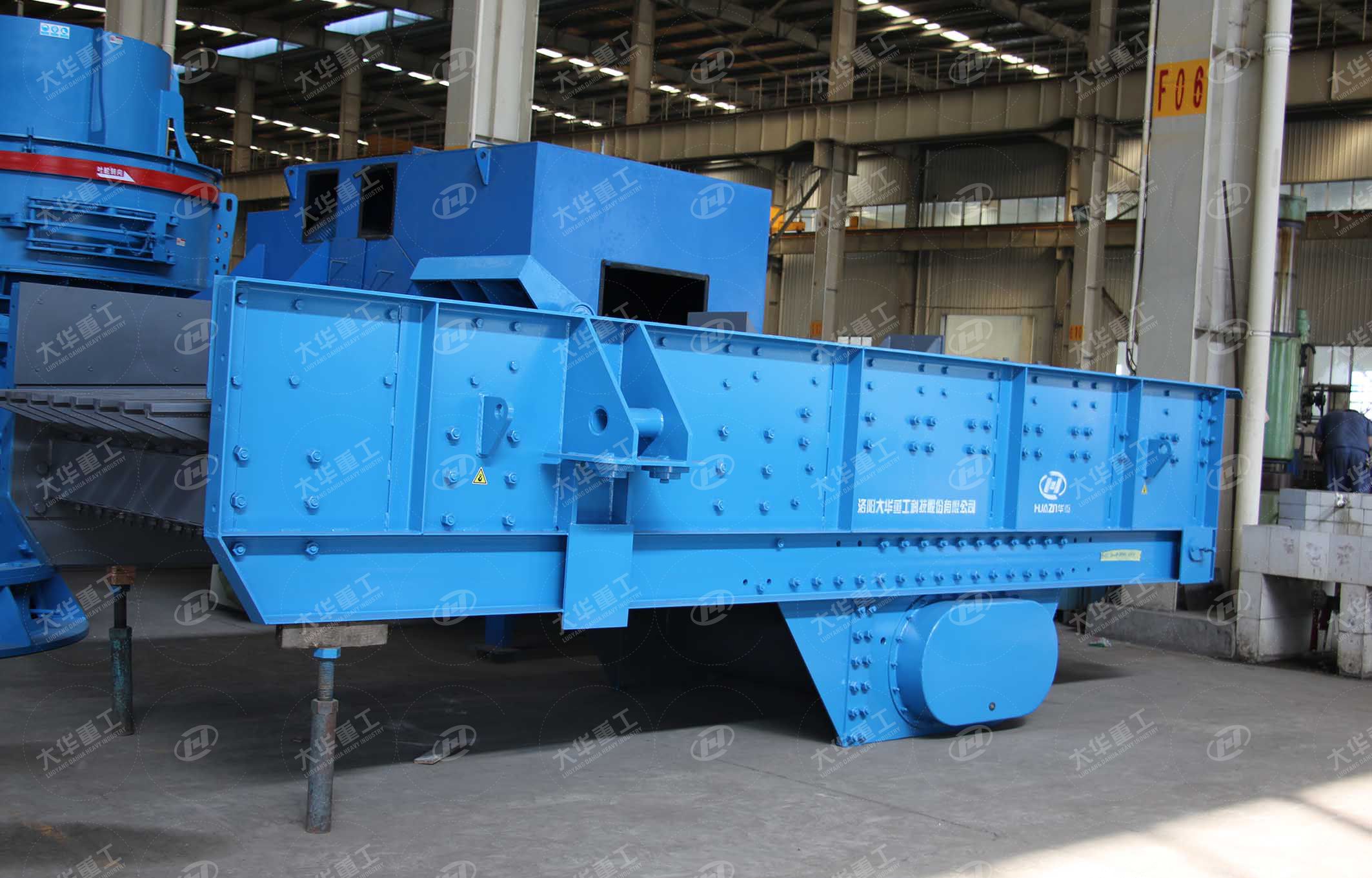 時產300噸的制砂生產線需要哪些設備