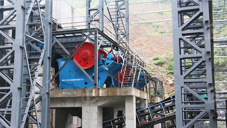 時產300噸砂石骨料生產線常見設備